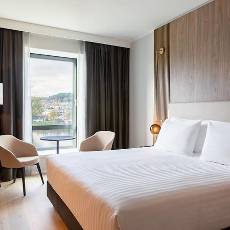 Ac Hotel By Marriott אינברנס מראה חיצוני תמונה