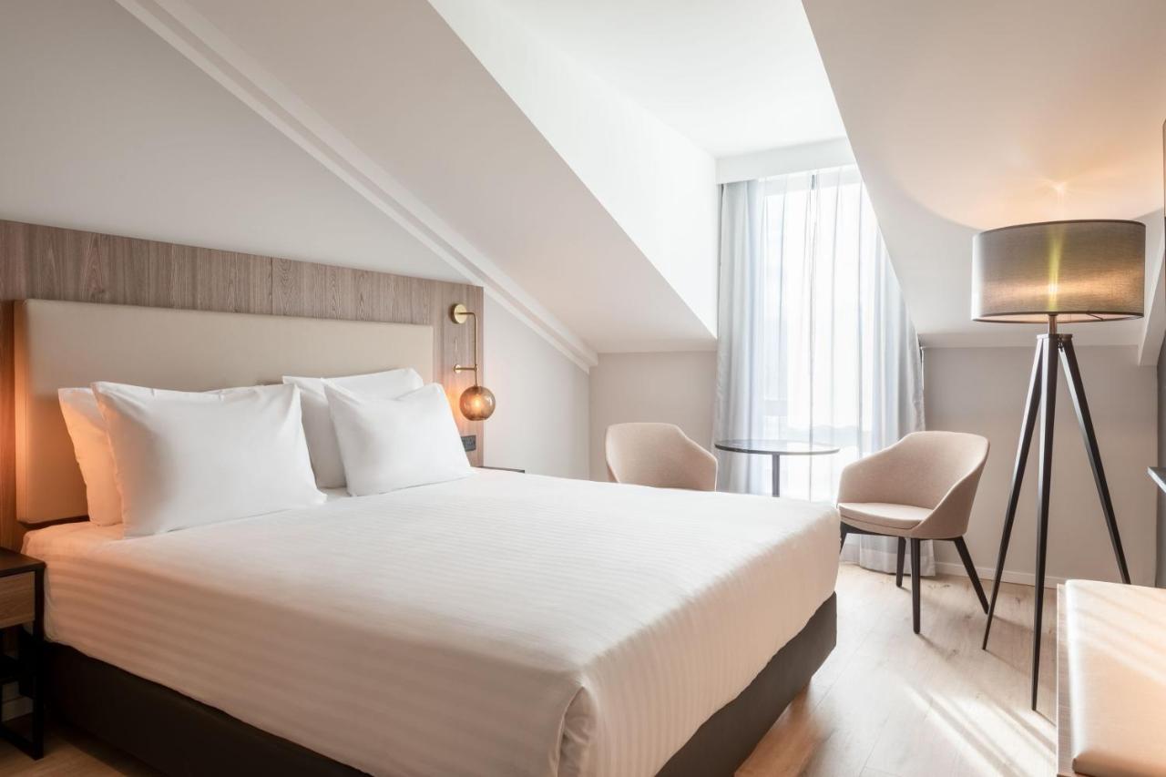 Ac Hotel By Marriott אינברנס מראה חיצוני תמונה